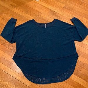 Free People round neck pullover